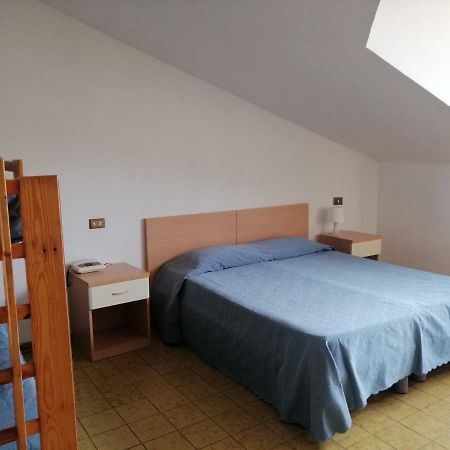 Albergo Ida Massa  Zewnętrze zdjęcie