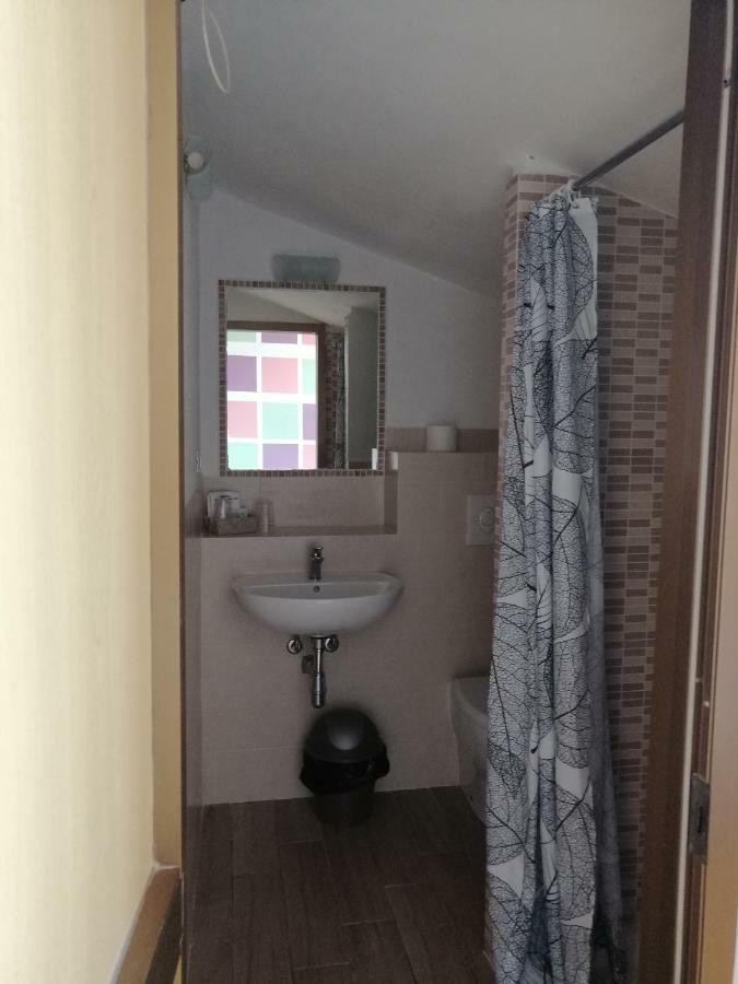 Albergo Ida Massa  Zewnętrze zdjęcie
